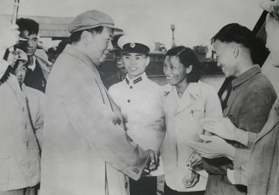 第28頁_新聞中心_蕪湖造船廠有限公司